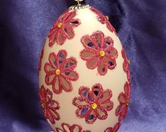 Hand-Carved Goose Egg: Pink Glitter Daisies (#77)