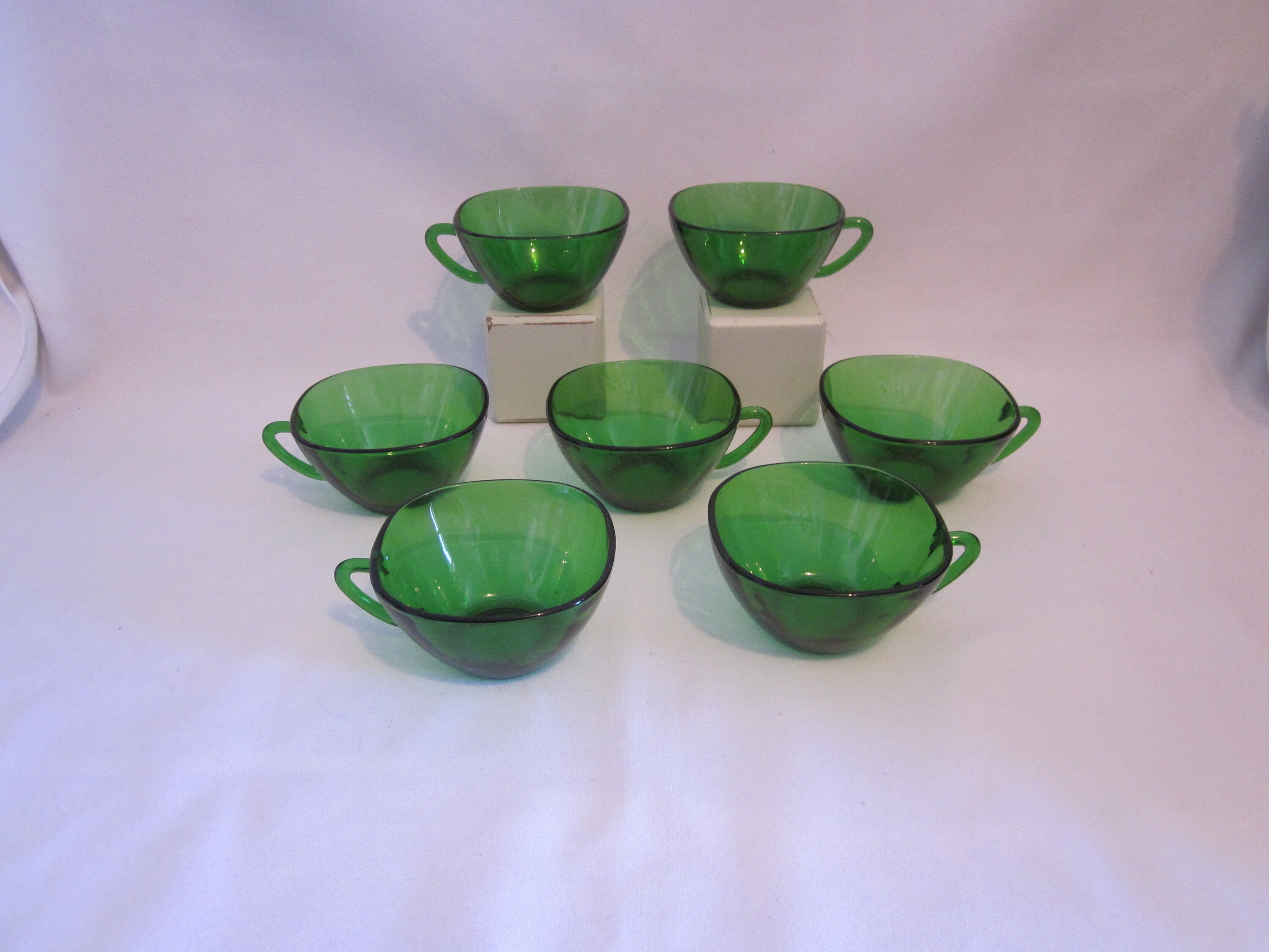 Vintage 7 Emerald Green Glass Cups Vereco Australia Etsy