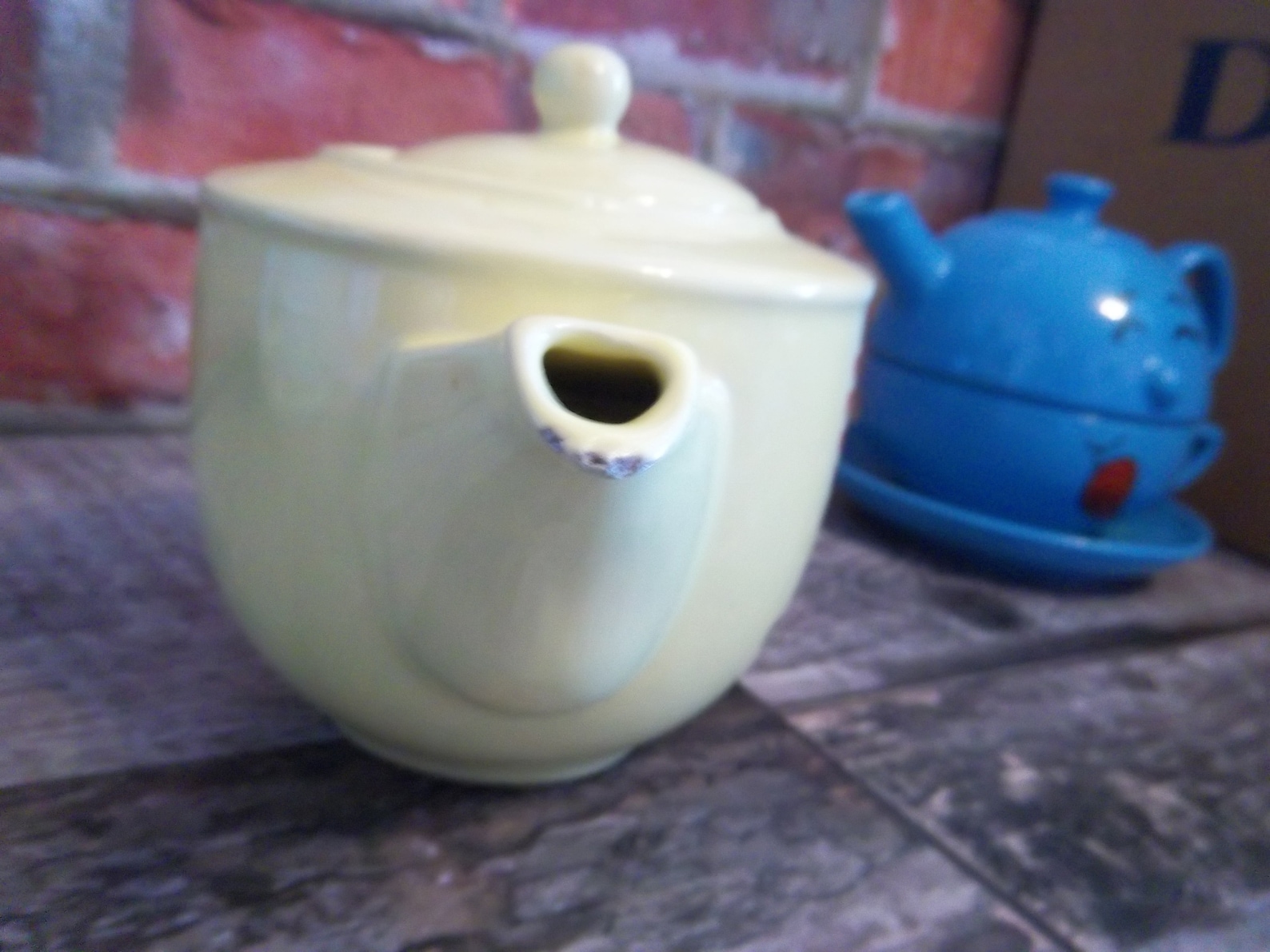 Vintage Fun Teapots / Teapot duo / Joyful Face Teapot /Fun Etsy