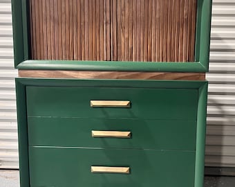 Mid Century Gentleman’s Chest