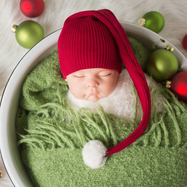 Santa Hat, Newborn Santa Hat, Newborn Christmas Hat, Newborn Photography Prop, Baby Shower Gift, Christmas Baby Hat, Newborn Santa Hat, RTS