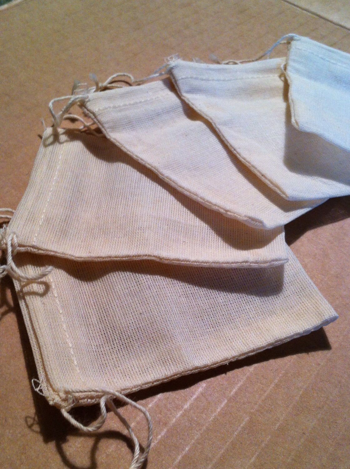 SET OF 20 100% Organic Cotton Muslin Drawstring Bags - All Natural an…