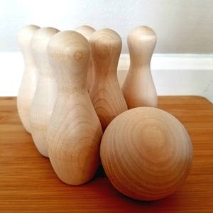 Maple Wooden Bowling Set - Includes Ball and 6 Pins - Organic Natural Sensory Toy - Waldorf Learning Toys