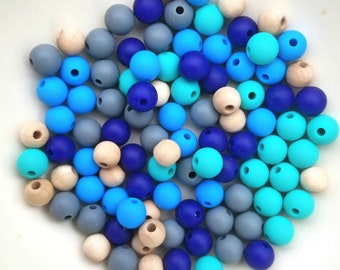 100 Piece Mixed 9mm / 8mm Silicone and Maple Bead Set