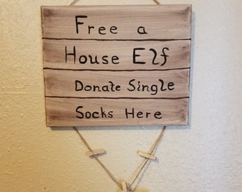 Free House Elf Sign | Single Sock Laundry Room Geeky Home Decor, Dobby Sock Sign, Free Dobby Sign, Harry Potter Gift, Gifts for Geeks