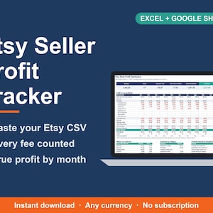 Op de afbeelding: Een digitaal Etsy-verkoper winsttracker spreadsheet-tool voor Excel en Google Sheets. De donkerblauwe afbeelding toont de tekst "Etsy Seller Profit Tracker", "Paste your Etsy CSV", "Every fee counted" en "True profit by month".