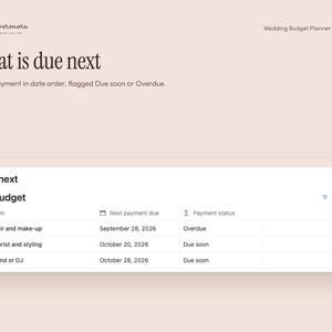 Op de afbeelding: Een digitale huwelijksbudgetplanner-interface voor Notion getiteld you & evermore. Het scherm toont een tabel met het label Pay next met kolommen voor Item, Next payment due en Payment status, met uitgaven zoals Hair and make-up.