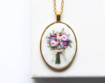 Hand Embroidered Bouquet Necklace, Floral Embroidery Pendant Jewelry, Personalized Bridesmaid Gift, Mother's Day Gift