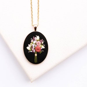 Hand Embroidered Bouquet Necklace, Black Floral Embroidered Pendant Jewelry, Modern Flower Embroidery, Cottage Core Bridal Party Gift