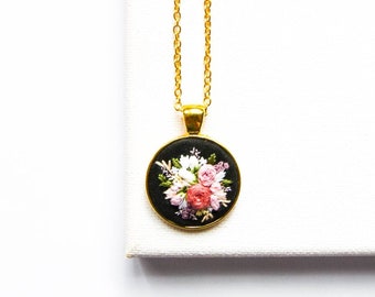 READY TO SHIP: Hand Embroidered Flowers Necklace, Floral Embroidery Jewelry, Vintage Inspired Pendant, Bridesmaid, Wedding Party Gift