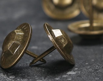 投げ銭　文字入り　外枠付　大 　金鋲　３７　バッシー ヴィンテージアイアンプッシュピン 2個：装飾画鋲 - Etsy 日本