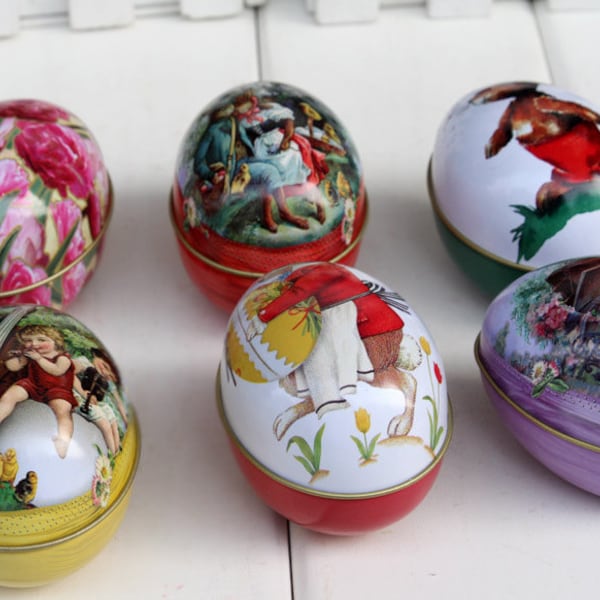 Egg Shape Vintage Style Tin Box - Storage Box - Sewing Box - Gift Packing - Gift Tins - Button Case - Jewel Case - ME3582