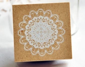 Lace Wooden Rubber Stamp - 40mm Diameter