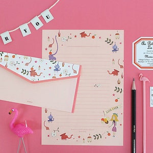 Cartoon stijl briefpapier en enveloppenset - briefpapier, briefpapier - uitnodiging, feest, Filofax, dagboek