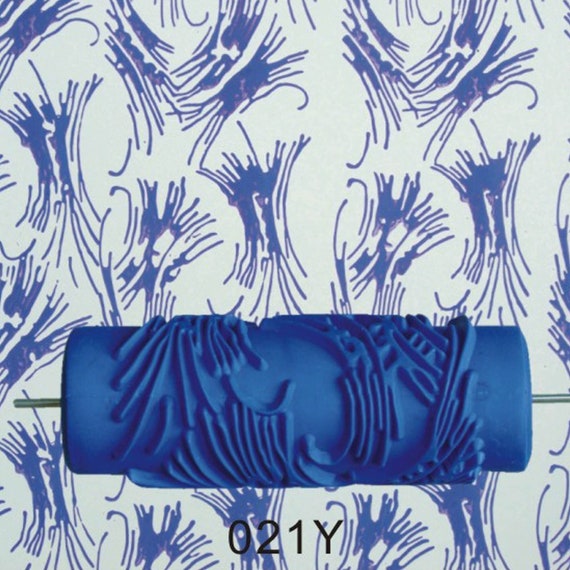 Patterned paint sale roller applicator