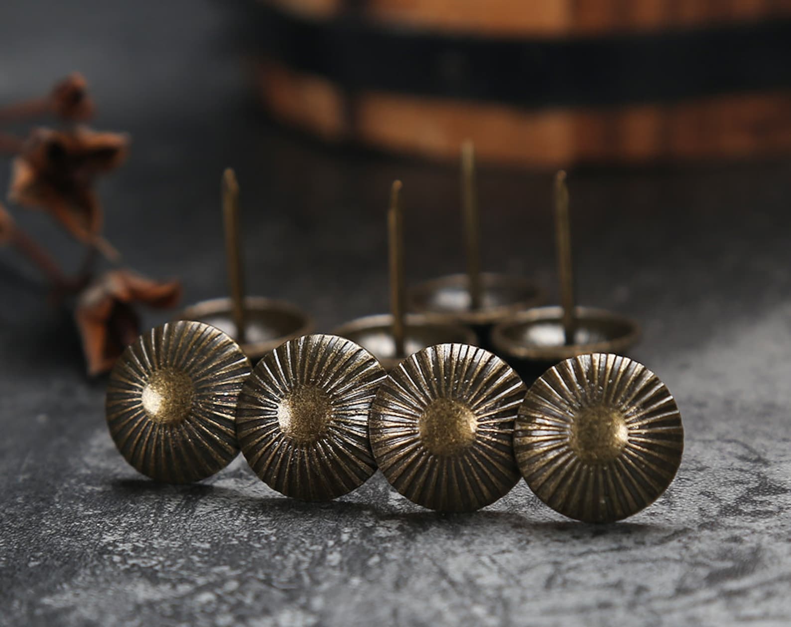 metal push pins