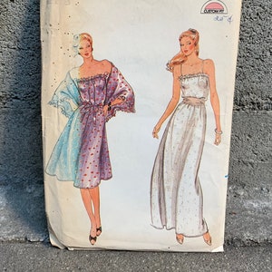 70 年代の Butterick 3737 パターンのミセス ザナドゥ ドレス、ベルト、ショール // サイズ 8、バスト 31 1/2、工場で折りたたんだ FF
