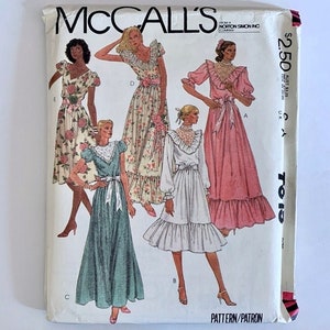 80s McCall's 7615 Pattern Misses' and Junior Petite Pullover Dress // Size 10 Bust 32 1/2