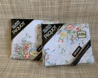 Juego de sábanas Pequot tamaño individual vintage de los años 80, sábana encimera y bajera ajustable con estampado de cinta floral, sellado, nuevo sin usar.