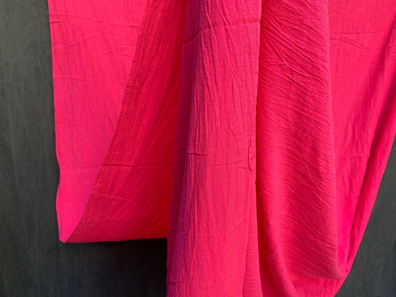 80s Crinkle Cotton Solid Fuchsia Coral Pink 52 W x 134 L = 3.7 Yards