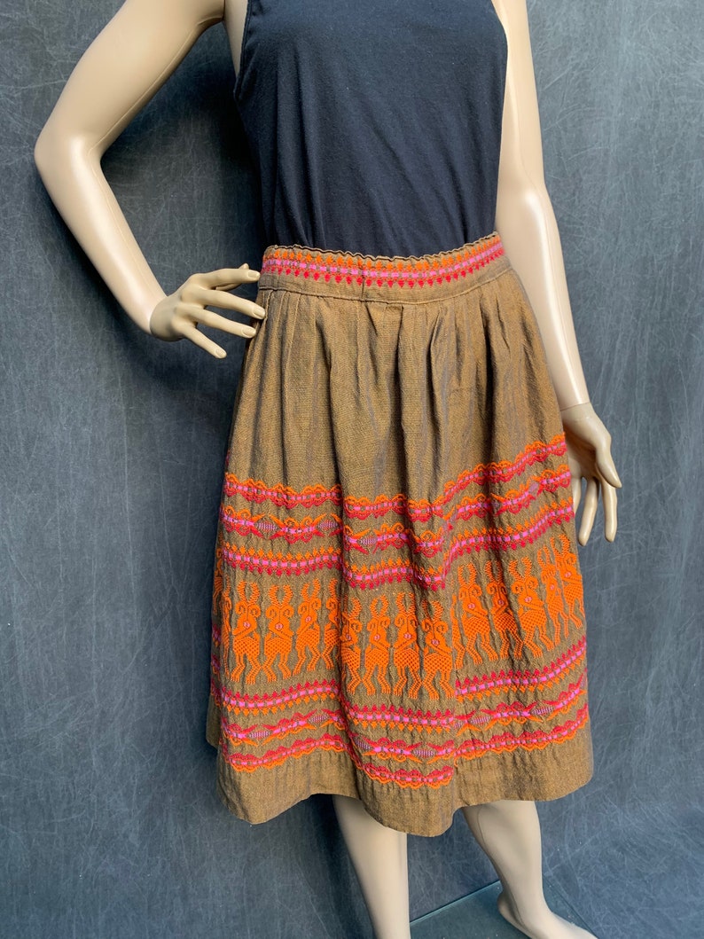 70s Oaxacan Skirt Boho Bohemian Hand Stitched Size Small 28 Waist