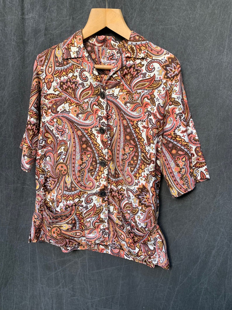 70's Paisley Top Shirt Smock Blouse Vibrant Half Sleeve | Etsy
