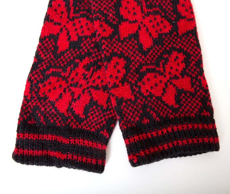 Black red leggings Leg warmers women Gift for her Hygge scandinavian Eco-friendly Handmade leggings Leggings for dancer Wool leggings