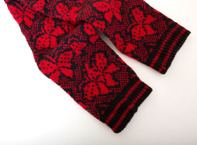 Black red leggings Leg warmers women Gift for her Hygge scandinavian Eco-friendly Handmade leggings Leggings for dancer Wool leggings