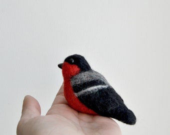 Needle Felted Bullfinch, Needle Felted Robin, Felt Bird, Handmade bird, Home Decor, Christmas Stocking Filler - READY TO SHIP