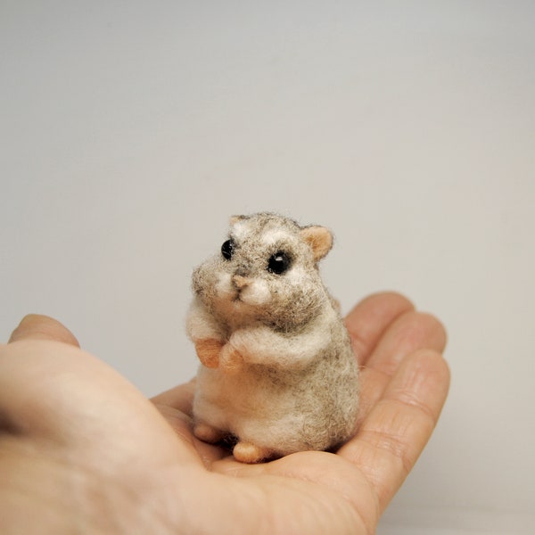 Custom Realistic Hamster, Needle Felted Animal, Handmade 3D Pet Portrait - made to order