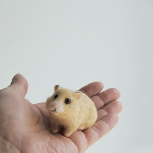 Custom Realistic Hamster, Needle Felted Animal, Handmade 3D Pet Portrait made to order image 4