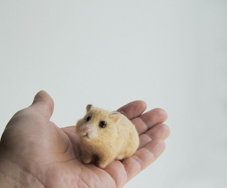 Custom Realistic Hamster, Needle Felted Animal, Handmade 3D Pet Portrait made to order image 4