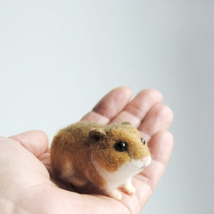 Custom Realistic Hamster, Needle Felted Animal, Handmade 3D Pet Portrait made to order image 6