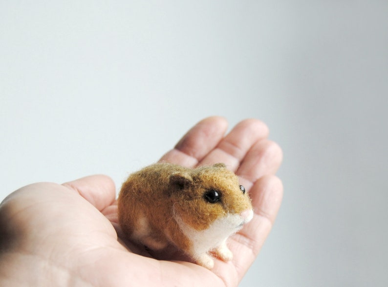 Custom Realistic Hamster, Needle Felted Animal, Handmade 3D Pet Portrait made to order image 6
