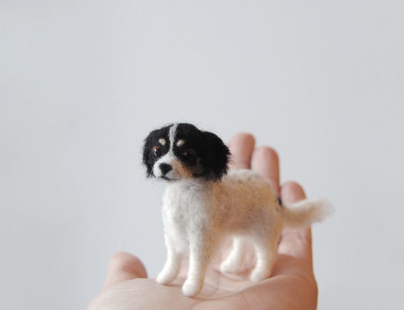 Custom Made Pet Portrait, SMALL SIZE, Personalized Felt Miniature Dog: English Springer Spaniel or any other breed image 1