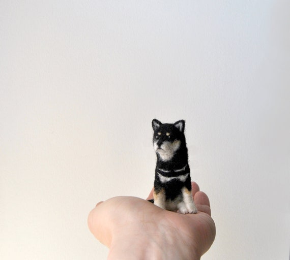 柴犬、オーダーメイド、ニードルフェルトの犬 - Etsy 日本