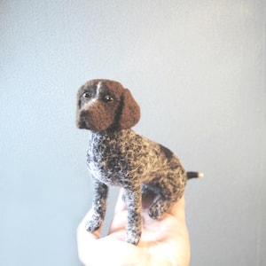 Chien en feutre fait sur mesure, pointeur allemand à poil court, drahthaar allemand, griffon d'arrêt ou toute autre race - fait sur commande
