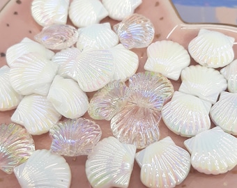20Pcs Pretty Sea Shell Acrylic Beads with Hole, AB White & Clear Mix Colour
