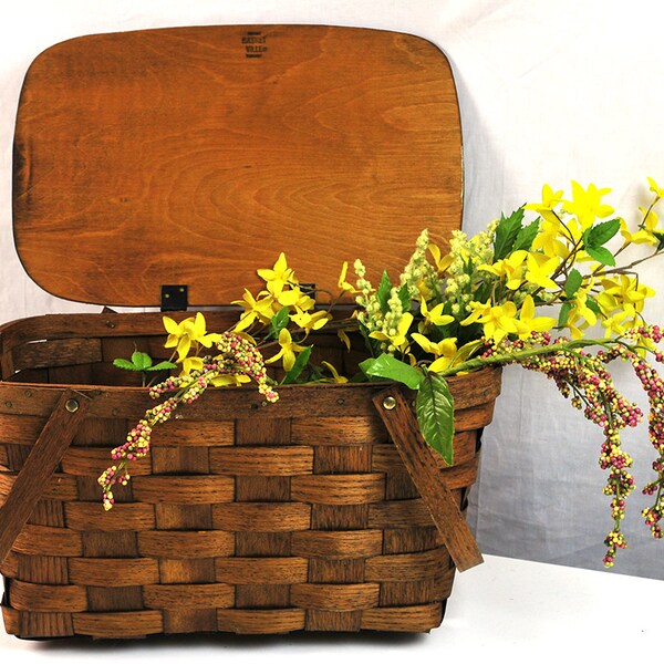 Basketville Picnic Basket, Woven Wood Strap, Putney Vermont, 1940s