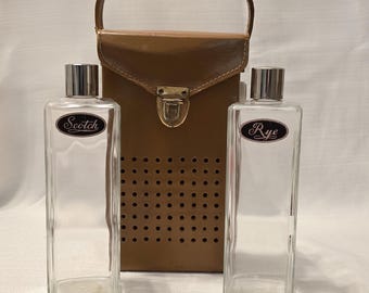 Vinateg Scotch & Rye Glass Decanter Set w/ Leather Carrying Case