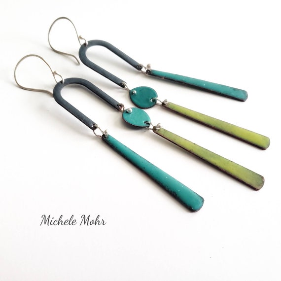Just Hanging Out Vitreous Enamel and Fine Silver Kinetic 4.125" Shoulder Brusher Earrings