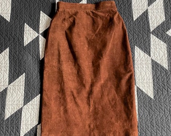 VINTAGE 1970’s genuine suede skirt, women’s size XS