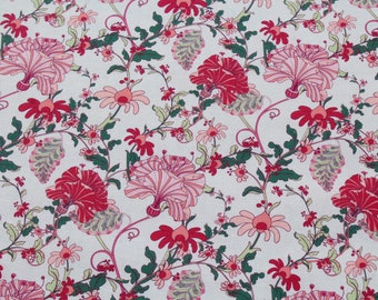 Pink & Red Sweetpea Floral Print 100% Cotton Fabric by the Yard on Pale Cream White, Floral Print for Quilting, Sewing Summer Girl Dress