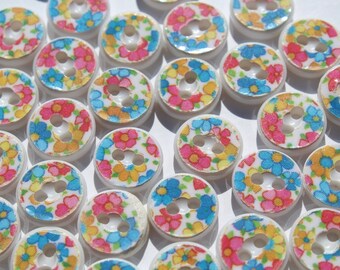 Small Round Flower Crafting Buttons, pastel pink blue yellow Floral Plastic 7/16" Lot of Doll Dress Sewing Crafting Jewelry