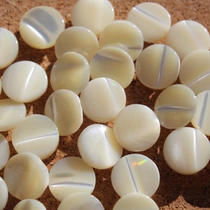 Lot of Small mother of pearl shell buttons, Shank back, MOP Crafting Sewing Jewelry Making 7/16"