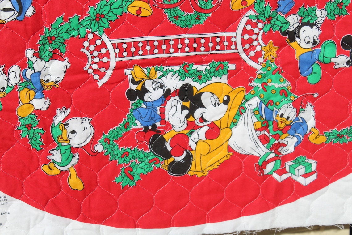 Mickey Mouse Christmas Tree Skirt 