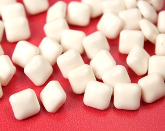 Vintage White Square Plastic Buttons: 3/8 Inch Shank, Sewing & Crafting, Lot of 10