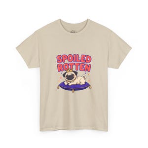 Spoiled Rotten Shirt, Funny Pug T-Shirt, Pug Mom Gift, Sassy Dog Lover Tee for Women, Cute Pug Shirt imagen 2