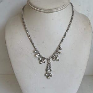 1950er Jahre Vintage Strass Wunderschöne Tropfen Halskette