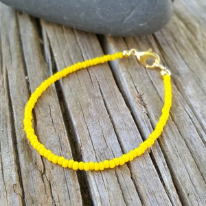 gele armband | tropisch strand | pittige citroen | festival: